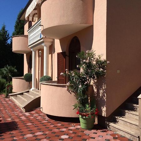 Apartmani Stefano ลาบิน ภายนอก รูปภาพ