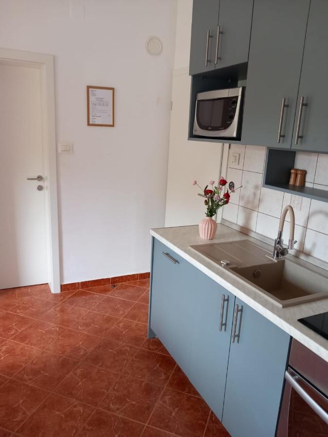 Apartmani Stefano ลาบิน ภายนอก รูปภาพ
